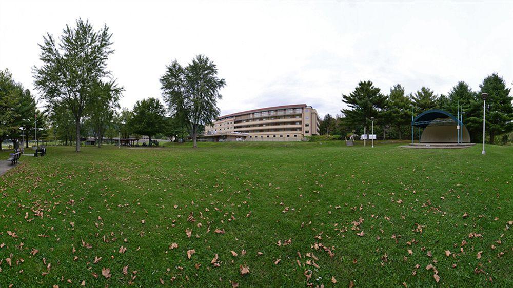 Days Inn Oil City Conference Center Екстер'єр фото